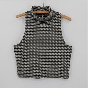 Free People  cropped turtle neck